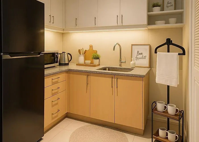 Luxury 3br Near Solaire, Airport Ii Infinity Pool Apartment Manila